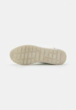 TOM TAILOR Trainers - White 12 TOM TAILOR Trainers - White -TOM TAILOR online store 074844973e3047a0b86e1a76ad989718