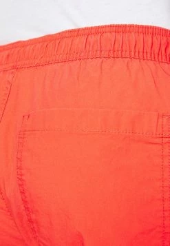 TOM TAILOR LIGHTWEIGHT - Shorts - Plain Red -TOM TAILOR online store 0e44914ed6904d9b87115456169ec157