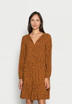 TOM TAILOR DRESS TIRED AND PRINTED - Day Dress - Brown Leaf Design