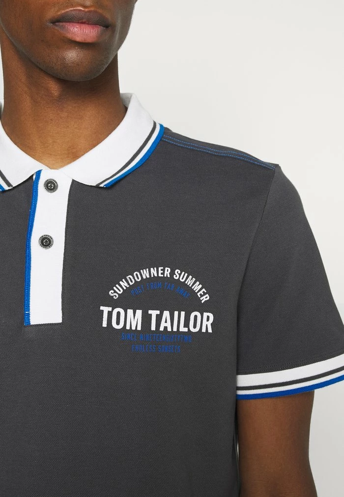 TOM TAILOR DECORATED - Polo Shirt - Tarmac Grey 7 TOM TAILOR DECORATED - Polo Shirt - Tarmac Grey - Image 5
