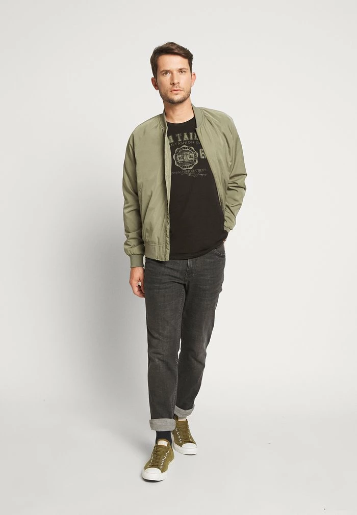 TOM TAILOR BASIC T-SHIRT 3 PACK - Print T-shirt - Black 4 TOM TAILOR BASIC T-SHIRT 3 PACK - Print T-shirt - Black - Image 2