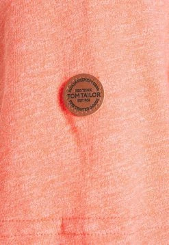 TOM TAILOR GRINDLE CREWNECK - Basic T-shirt - Soft Peach Orange -TOM TAILOR online store 1d01ab824fcf4089a013fd73c9ee92f8