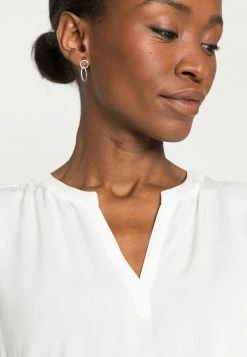 TOM TAILOR SLEEVELESS - Blouse - Whisper White 11 TOM TAILOR SLEEVELESS - Blouse - Whisper White -TOM TAILOR online store 20a52f48016545729646841004664cbc