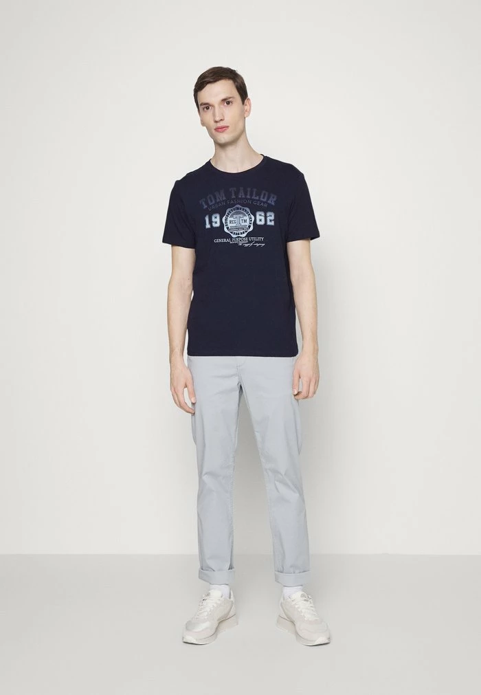 TOM TAILOR LOGO TEE - Print T-shirt - Sky Captain Blue 4 TOM TAILOR LOGO TEE - Print T-shirt - Sky Captain Blue - Image 2