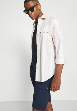 TOM TAILOR LIGHTWEIGHT CARGO - Shorts - Sailor Blue -TOM TAILOR online store 256bdbbab4d44da3a8046966d8eefa4c