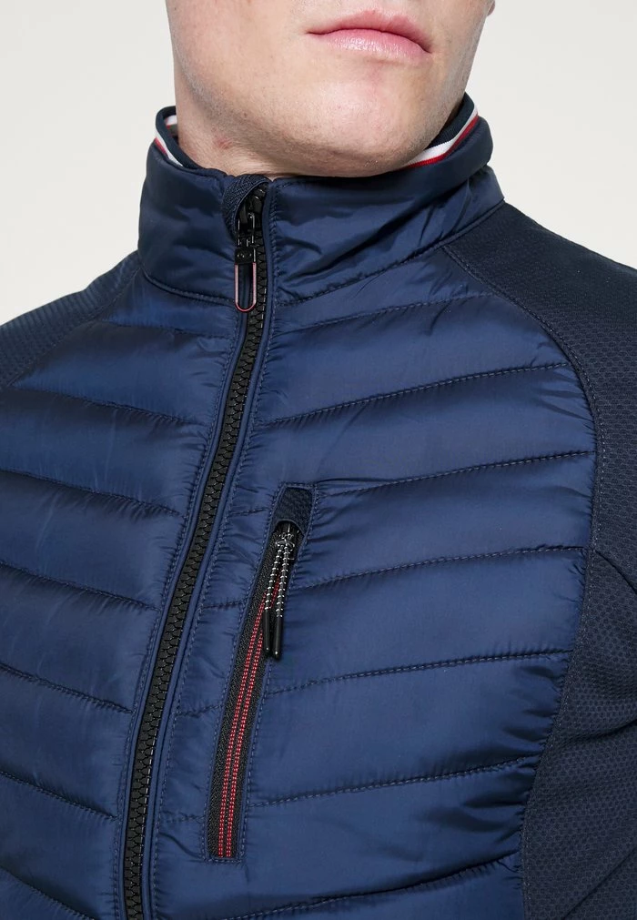 TOM TAILOR HYBRID - Light Jacket - Sky Captain Blue 8 TOM TAILOR HYBRID - Light Jacket - Sky Captain Blue - Image 6