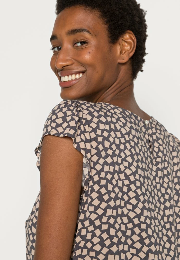 TOM TAILOR BLOUSE - Blouse - Anthracite Geometrical Design 7 TOM TAILOR BLOUSE - Blouse - Anthracite Geometrical Design - Image 5