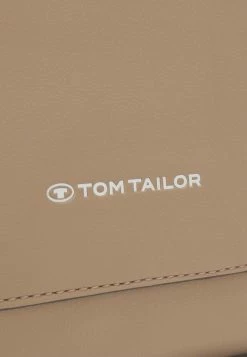 TOM TAILOR EMILIE CROSS BAG - Across Body Bag - Sand 9 TOM TAILOR EMILIE CROSS BAG - Across Body Bag - Sand -TOM TAILOR online store 33200c2f3d56440caa13b9cbbe85bf1b