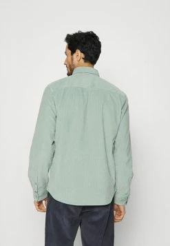 TOM TAILOR REGULAR - Shirt - Light Ice Blue 11 TOM TAILOR REGULAR - Shirt - Light Ice Blue -TOM TAILOR online store 340f668175b14fb08faac91ae61c32e1