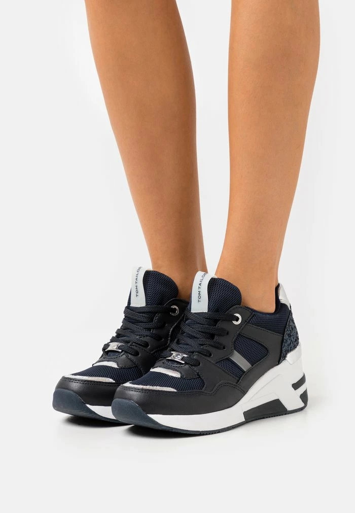 TOM TAILOR Trainers - Navy 3 TOM TAILOR Trainers - Navy