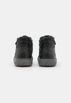 TOM TAILOR High-top Trainers - Grey 10 TOM TAILOR High-top Trainers - Grey -TOM TAILOR online store 39973af0fce046088fca34fc6669929a