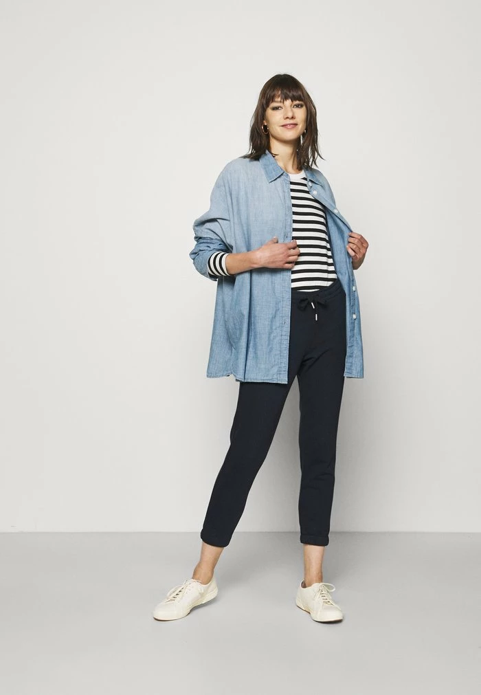 TOM TAILOR SPORTY PANTS - Tracksuit Bottoms - Sky Captain Blue 4 TOM TAILOR SPORTY PANTS - Tracksuit Bottoms - Sky Captain Blue - Image 2