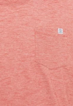 TOM TAILOR FINELINER WITH POCKET - Basic T-shirt - Powerful Red Yarn Dye Stripe -TOM TAILOR online store 3eca3663a2574a3aa3ac7f563650e432