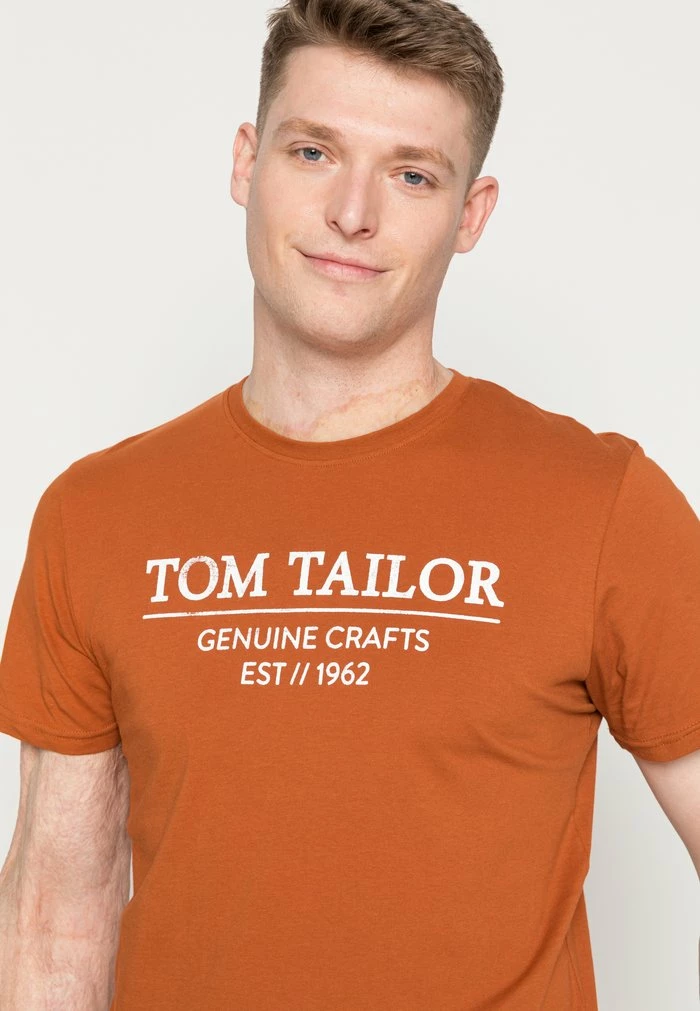 TOM TAILOR Print T-shirt - Dry Acorn Brown 7 TOM TAILOR Print T-shirt - Dry Acorn Brown - Image 5