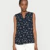 TOM TAILOR SLEEVELESS - Blouse - Navy Flower Design 2 TOM TAILOR SLEEVELESS - Blouse - Navy Flower Design -TOM TAILOR online store 4e13fe9295e0429494bbc5c7510729a3