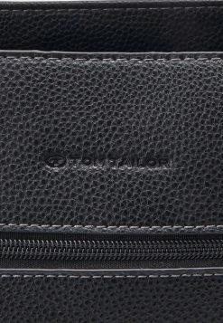 TOM TAILOR ZIP - Handbag - Black 11 TOM TAILOR ZIP - Handbag - Black -TOM TAILOR online store 5158a029fefe47c3a1ded7c9f3fc8b48