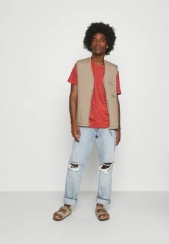 TOM TAILOR FINE STRIPED - Print T-shirt - Chili Red Inject -TOM TAILOR online store 58d0882b10f94f21baaad5a8446196fb