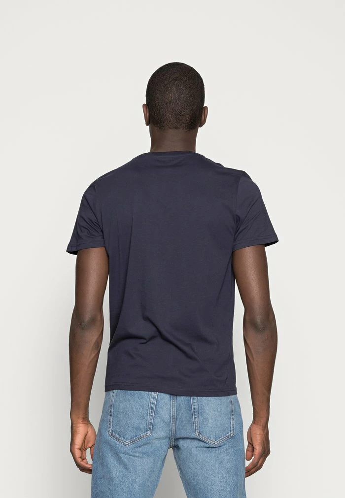 TOM TAILOR LOGO TEE - Print T-shirt - Navy Blue 5 TOM TAILOR LOGO TEE - Print T-shirt - Navy Blue - Image 3