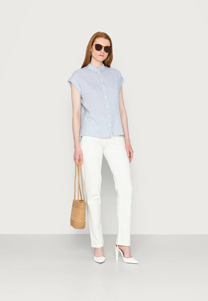 TOM TAILOR BLOUSE STRIPED STRUCTURE - Blouse - Faded Blue Thin Stripes 4 TOM TAILOR BLOUSE STRIPED STRUCTURE - Blouse - Faded Blue Thin Stripes - Image 2