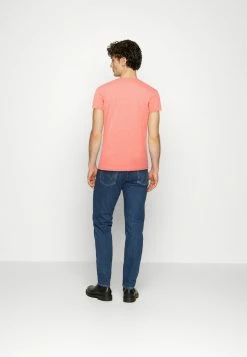 TOM TAILOR GRINDLE CREWNECK - Basic T-shirt - Soft Peach Orange -TOM TAILOR online store 6e3f5ddde00a489889cf348cec6d5da8