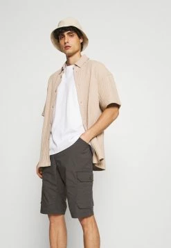 TOM TAILOR LIGHTWEIGHT CARGO - Shorts - Tarmac Grey -TOM TAILOR online store 780a92d8e27a4080b901f8a9cd517a61