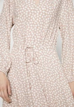 TOM TAILOR DRESS - Day Dress - Beige 13 TOM TAILOR DRESS - Day Dress - Beige -TOM TAILOR online store 792cb48f81094bb5a8a89f8a4f8e807c