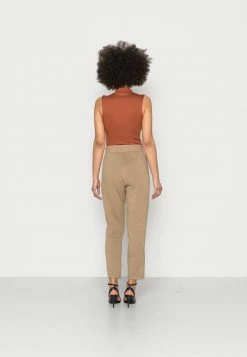 TOM TAILOR PANTS - Tracksuit Bottoms - Dark Sepia 9 TOM TAILOR PANTS - Tracksuit Bottoms - Dark Sepia -TOM TAILOR online store 7ee16c3a27124fd68410111b649a0cb1