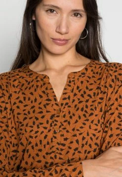 TOM TAILOR BUTTON PLACKET - Long Sleeved Top - Brown Leaf Design 11 TOM TAILOR BUTTON PLACKET - Long Sleeved Top - Brown Leaf Design -TOM TAILOR online store 87cf3d133a7b4176a64c1028bb7f53a2