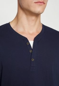 TOM TAILOR HENLEY CONTRAST - Long Sleeved Top - Sky Captain Blue 13 TOM TAILOR HENLEY CONTRAST - Long Sleeved Top - Sky Captain Blue -TOM TAILOR online store 8bb8440d8f9c4fea8732a2f65dd7759a