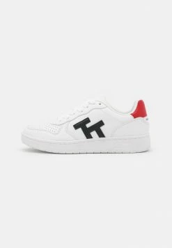 TOM TAILOR Trainers - White/navy 9 TOM TAILOR Trainers - White/navy -TOM TAILOR online store 8c33a4de55494c549adcb09bddf711d1