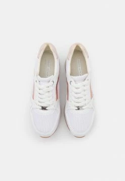 TOM TAILOR Trainers - White 13 TOM TAILOR Trainers - White -TOM TAILOR online store 8c9e0f9801e3477abb15990d4ac7b626