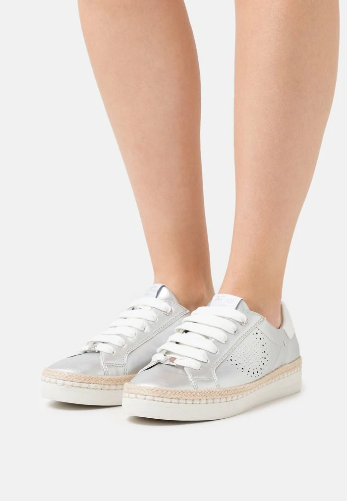 TOM TAILOR Trainers - Silver 3 TOM TAILOR Trainers - Silver