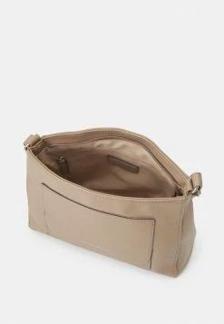 TOM TAILOR EMILIE CROSS BAG - Across Body Bag - Sand 8 TOM TAILOR EMILIE CROSS BAG - Across Body Bag - Sand -TOM TAILOR online store a0c8c700840f4763a4be74fc7a7f1efe