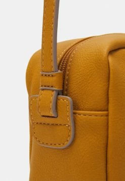 TOM TAILOR ROSABEL CAMERA BAG - Across Body Bag - Mango -TOM TAILOR online store a232460942b64b898c0b9cc71d3cbe4b