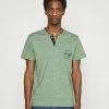 TOM TAILOR NEP - Basic T-shirt - Mint Green Melange 2 TOM TAILOR NEP - Basic T-shirt - Mint Green Melange -TOM TAILOR online store a6164bafc8394134b520414faff0489c