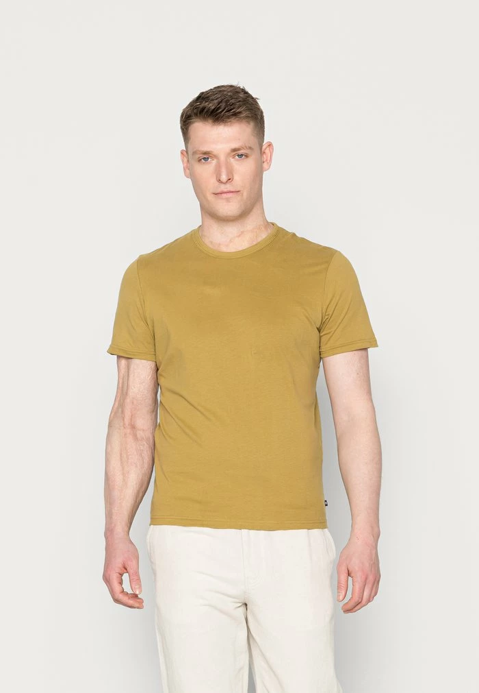 TOM TAILOR PEACHED CREWNECK - Basic T-shirt - Wooden Moss Green 3 TOM TAILOR PEACHED CREWNECK - Basic T-shirt - Wooden Moss Green