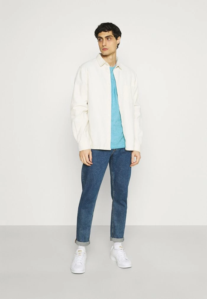 TOM TAILOR FINELINER WITH POCKET - Basic T-shirt - Teal 4 TOM TAILOR FINELINER WITH POCKET - Basic T-shirt - Teal - Image 2