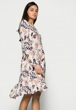 TOM TAILOR DRESS WITH FLOUNCE - Day Dress - White -TOM TAILOR online store ad37c725e5de4f77aebc575cad9f7dd8