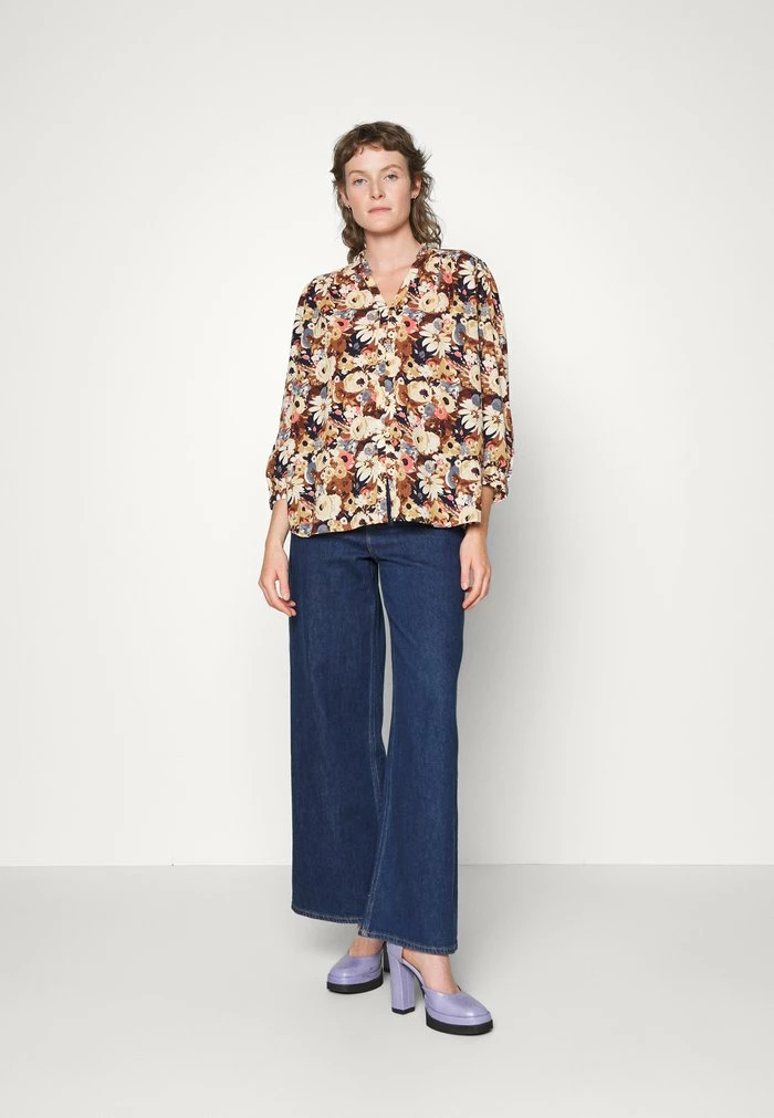 TOM TAILOR WITH FRILL EDGE - Blouse - Beige Floral Design 4 TOM TAILOR WITH FRILL EDGE - Blouse - Beige Floral Design - Image 2