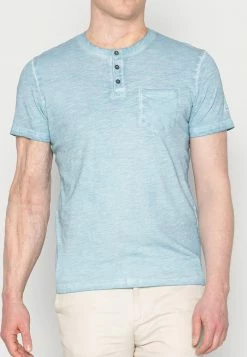 TOM TAILOR WASEHD HENLEY WITH POCKET - Basic T-shirt - Calm Cloud Blue -TOM TAILOR online store b35de07666254201998d341047770b92