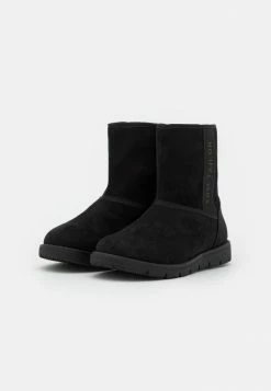 TOM TAILOR Classic Ankle Boots - Black 10 TOM TAILOR Classic Ankle Boots - Black -TOM TAILOR online store b36d800b87c74b05af268b40a367cbf3