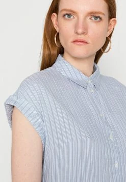 TOM TAILOR BLOUSE STRIPED STRUCTURE - Blouse - Faded Blue Thin Stripes 11 TOM TAILOR BLOUSE STRIPED STRUCTURE - Blouse - Faded Blue Thin Stripes -TOM TAILOR online store b5fe1be81b7f44e68d306ff98db23f8f