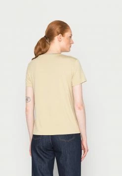 TOM TAILOR V NECK - Basic T-shirt - Light Moderate Olive 9 TOM TAILOR V NECK - Basic T-shirt - Light Moderate Olive -TOM TAILOR online store bdb3ce88eb9c4354a7958b6e7c2e9964