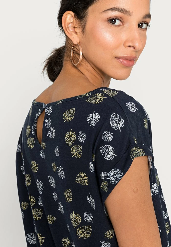 TOM TAILOR PRINTED AND STRIPED - Print T-shirt - Navy Leaf Design 7 TOM TAILOR PRINTED AND STRIPED - Print T-shirt - Navy Leaf Design - Image 5