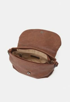 TOM TAILOR LARI WINTER FLAP BAG NO ZIP - Across Body Bag - Mixed Cognac 8 TOM TAILOR LARI WINTER FLAP BAG NO ZIP - Across Body Bag - Mixed Cognac -TOM TAILOR online store c03bcb23808a46868ae3267bcec48fef