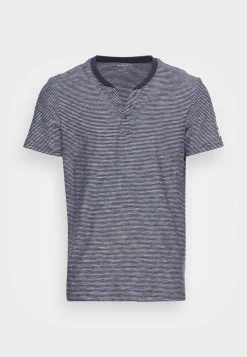 TOM TAILOR STRIPED SERAFINO - Print T-shirt - Navy 10 TOM TAILOR STRIPED SERAFINO - Print T-shirt - Navy -TOM TAILOR online store caf5cf79ebb445a6a937cf7ee62b6939