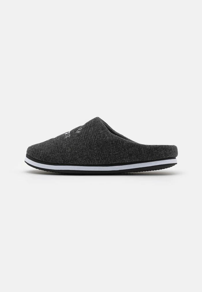 TOM TAILOR Slippers - Grey 3 TOM TAILOR Slippers - Grey