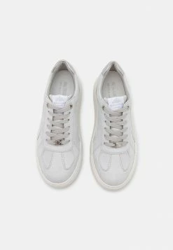 TOM TAILOR Trainers - Light Grey 13 TOM TAILOR Trainers - Light Grey -TOM TAILOR online store cddc54df63d64b5ba7c45bf489fc7c8f