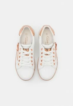 TOM TAILOR Trainers - White -TOM TAILOR online store d218ba656570432388e72cff3524dacc