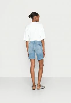 TOM TAILOR ALEXA BERMUDA - Denim Shorts - Light Stone Wash Denim -TOM TAILOR online store da4bfa0431c641babd61ce4005f8d659